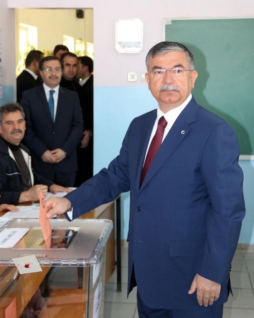 İsmet Yılmaz