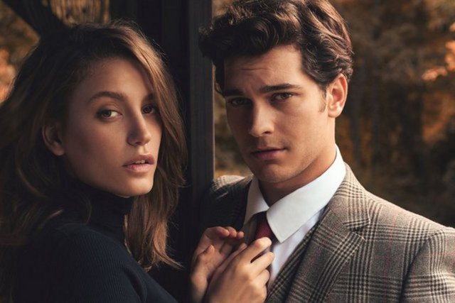 Yakışıklı oyuncu, Serenay Sarıkaya'dan iki ay önce ayrılmıştı.