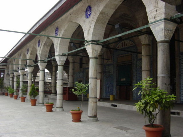 Rüstem Paşa Camii