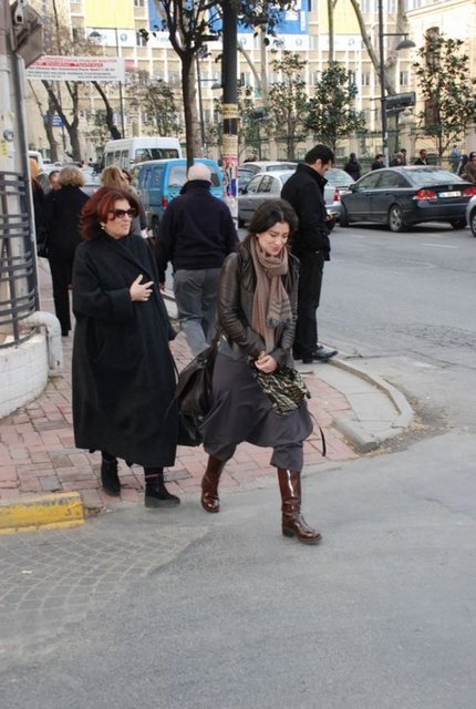 NİLGÜN KEÇİLİ, NAZLI ÖZTARHAN 