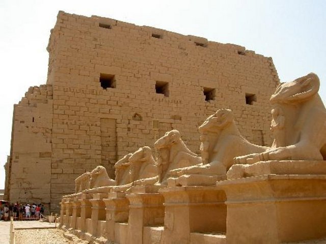 11. Karnak Tapınağı - Luxor, Mısır -