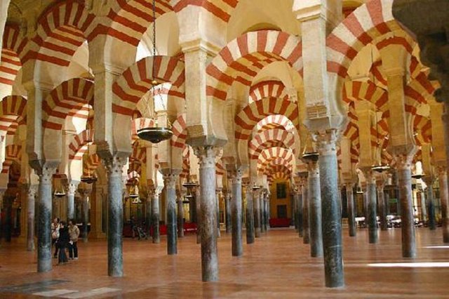 6. Kurtuba Camii - Cordoba, İspanya -