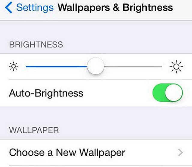 Ayarlar > Duvar Kağıtları ve Parlaklık > Bir miktar azaltın -  - Bu işlemi yaptıktan sonra Otomatik Parlaklığı kapatmayı unutmayın. -