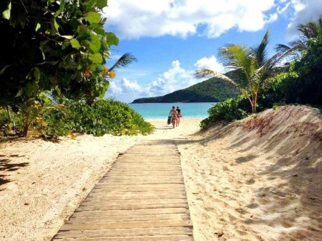 3. Flamenco Beach (Playa Flamenco) - Culebra, Porto Riko -