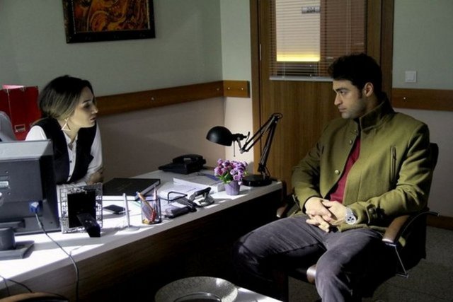 BİRCE AKALAY VE SARP LEVENDOĞLU