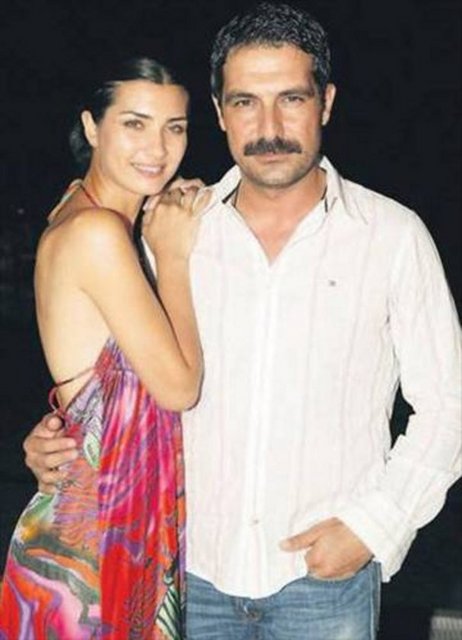 TUBA BÜYÜKÜSTÜN VE BÜLENT İNAL
