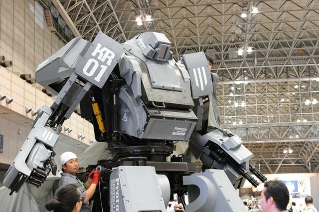 DÜNYANIN EN GELİŞMİŞ ROBOTLARI - Kuratas Japon mühendisler tarafından 2012'de yapılmış "Kuratas" isimli robot toplam 4 ton ağırlığında ve 4 metre uzunluğunda.