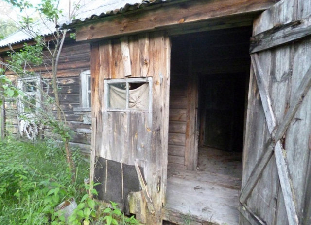 Tek başına bölgeye gitmek yasak. Bilim adamı değilseniz ve özel izniniz yoksa, bölgeyi ancak tur aracılığı ile görebiliyorsunuz.