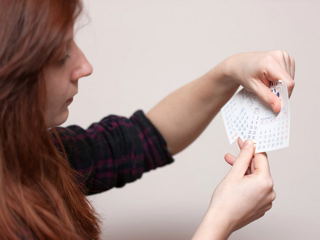 Aşırı kanama durumlarını şu şekilde ayırt edebilirsiniz; 1-7 günden uzun süren kanamalara aşırı kanama denilir. Aşırı kanama genellikle bünyeseldir. Ancak bazı hastalıklar da olabilir.