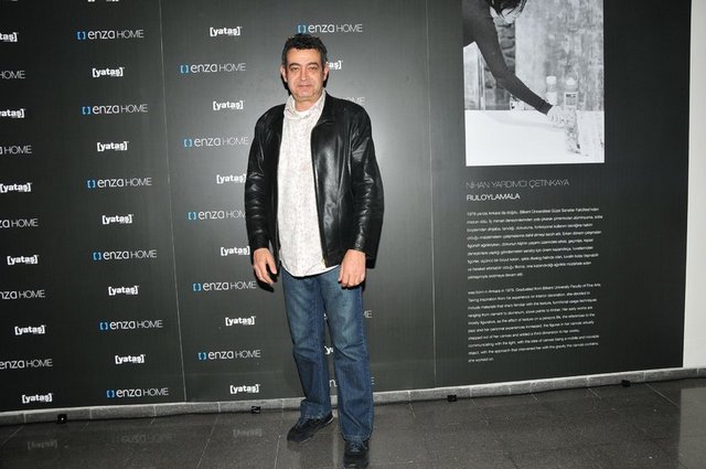 JOZİ LEVİ