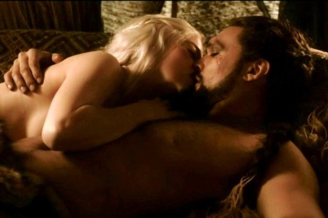 Sadece ABD'de değil tüm dünyada en çok izlenen dizilerden biri olan Taht Oyunları'nın (Game of Thrones) ana karakterlerini canlandıran oyuncular bölüm başına rekor ücret alacak...