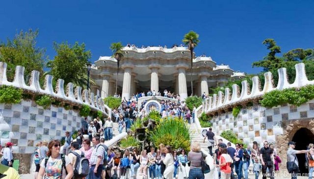 3-Barcelona/Güell Parkı