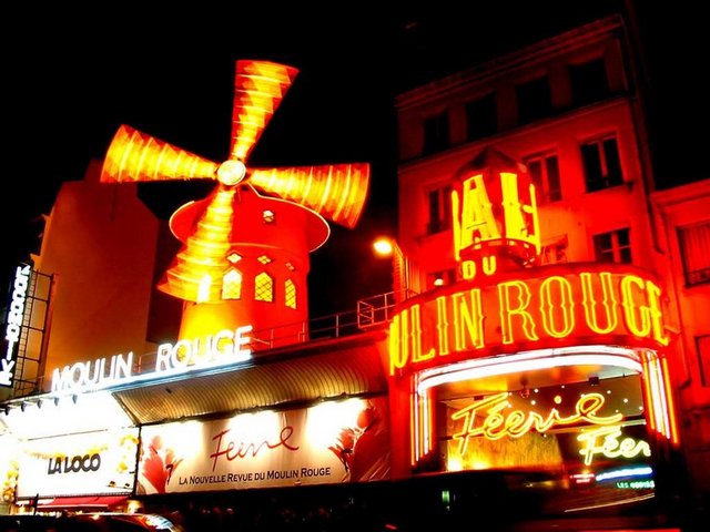 4-Paris/Moulin Rouge