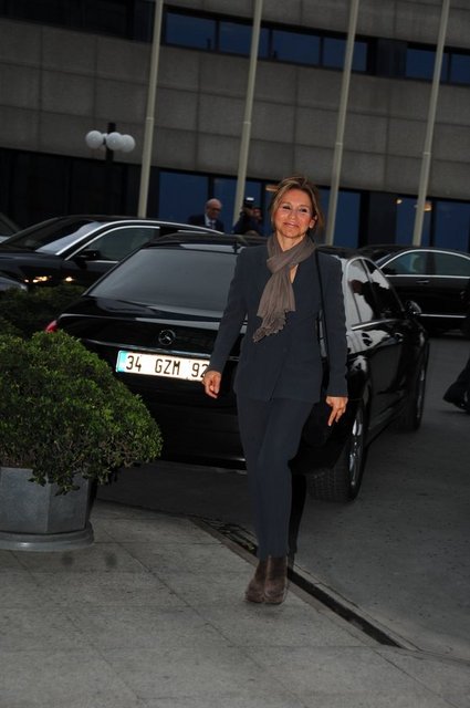 YASEMİN ALOĞLU