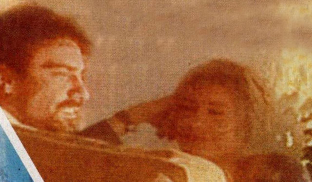 "ÇELİKKOL ARKADAŞIM" DEMİŞTİ -  - İşte aşkın belgesi! Herkes oyuncu İbrahim Çelikkol'la aşk yaşadığını konuşurken HT MAGAZİN 10 gün önce Sinem Kobal'ın genç tekstilci Kaan Kalyon'la yeni bir ilişkiye başladığını yazdı.