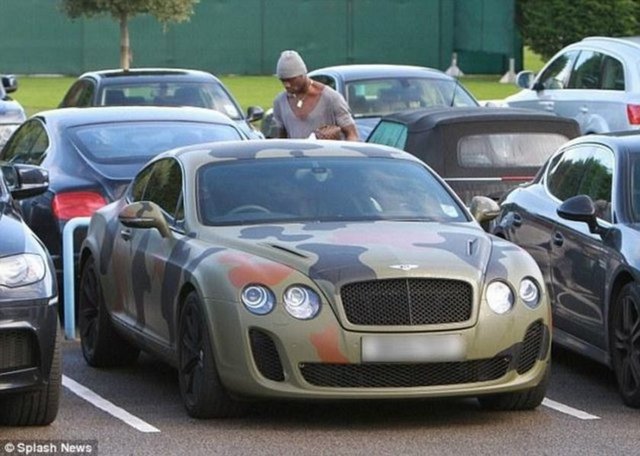 MARİO BALOTELLİ - BENTLEY