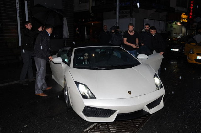 ÜRETİLDİĞİ ÜLKE: İtalya  - MODELİN ADI: Lamborghini Gallardo 570-4 Superleggera  - ÜRETİM TARİHİ: 2004-2014  -