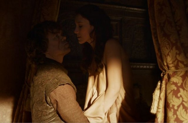 17 Nisan 2011 tarihinde HBO'da yayınlanan dizi bugünlerde 4'üncü sezonuyla izleyicinin karşısında. Artık kış, tüm uğursuzluğuyla üstümüze çökmek gelmek üzere!