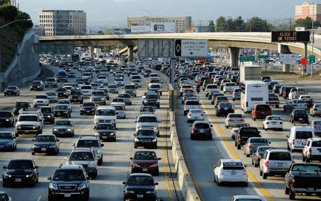 Kanada  Toplam Nüfus:35.141.542