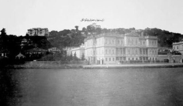 Fatma Naiem Sultan Sahilhanesi ve Zekiye Sultan Köşkü, 1891, Ortaköy