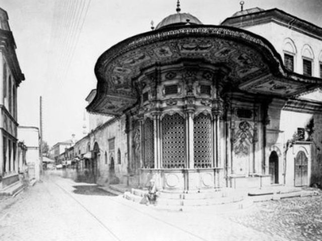 Sultan I. Abdülhamid Sebili Eminönü
