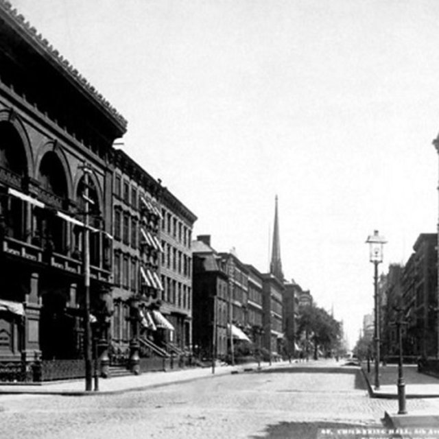 Sultan 2. Abdülhamid'in dünya vizyonunu ve teknoloji merakını anlatmak amacıyla düzenlenen sergi, fuar boyunca ziyarete açık olacak.