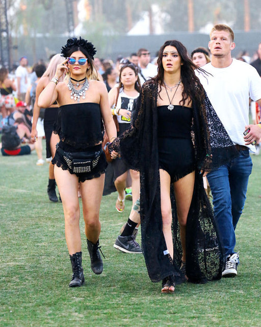 KENDALL, KYLIE JENNER