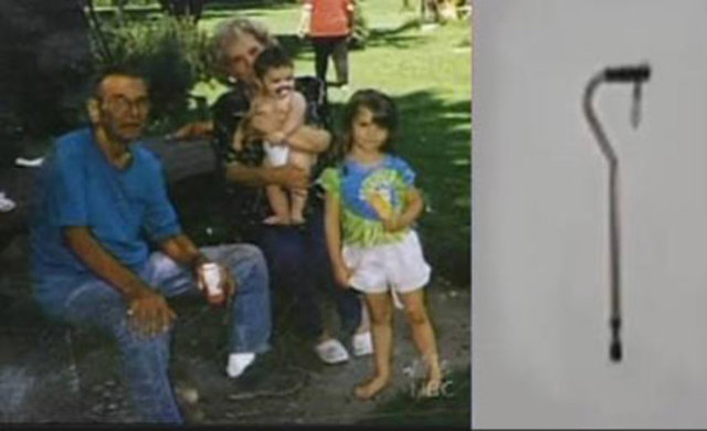 Hayalet dedenin bastonu:Collie Anderson dedesinin hayaletini görmekten bıktığı için annesi adamın ruhunu satışa sundu! Hizmet şartları böyle bir durumu kabul etmediğinden satışa dedenin metal bastonunu da ekledi! Bu ürün 65 bin dolara satıldı!