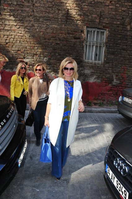 DİLEK TÜRKER, REVNA DEMİRÖREN, AYŞEGÜL TOPLUSOY, BEGÜM ŞEN