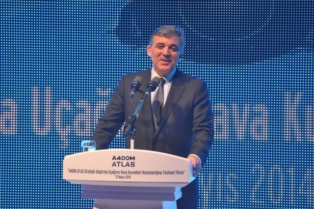 ÇATIŞMA TÜRKİYE'NİN ÇEVRESİNDE: Türkiye araba yapmadan önce uçak yapan ülkelerden birisi. Küresel kriz ortamında savunma harcamalarında ciddi tasarruflar yapılırken, Türkiye güçlü ekonomisyle hiç ara vermeden TSK'nın ihtiyaçlarını karşılıyor.