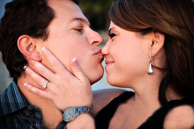 Burnundan öpmek: Çok sevimlisin