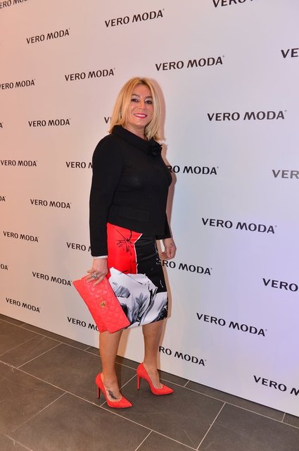NEŞE SERT
