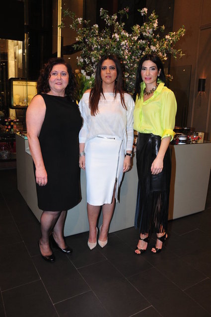 NURHAN, ROSELLA KARABACAK, ŞİRİN YALÇIN