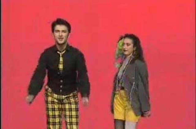 18. Aynalara küsmüşsün kıl oldum be abi