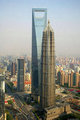 <b>14. Jin Mao Tower</b> (öndeki)\n<br>Shanghai, China, 421m