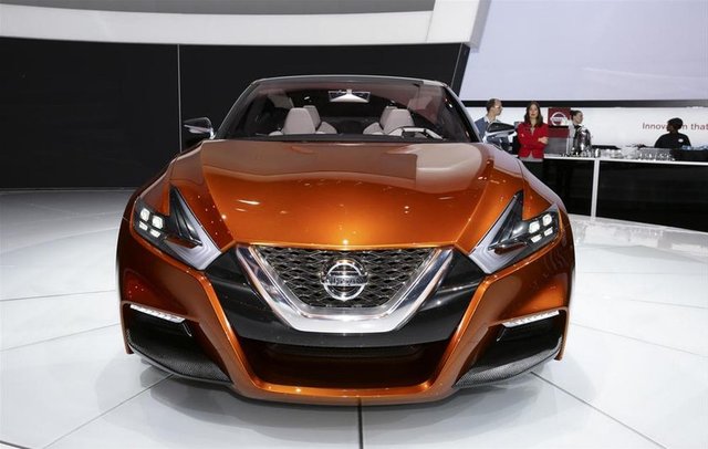 Nissan Sport Sedan Konsept