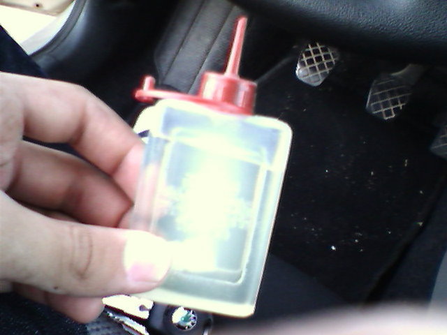 Kilitler için de kuru toz grafitler kullanılabilir.