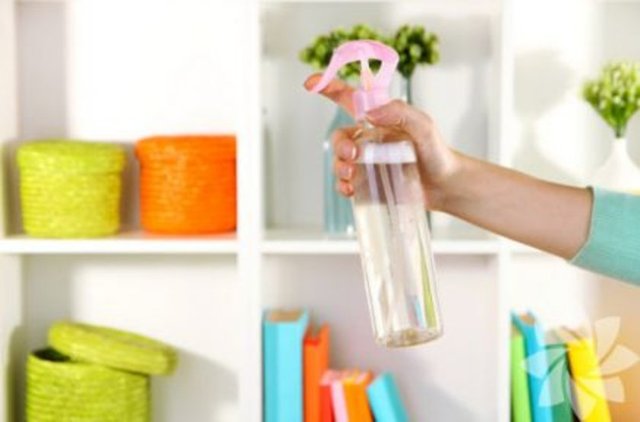 EV KOKUSU:  Akciğere zarar verir. Oda spreyleri yerine evi havalandırın.