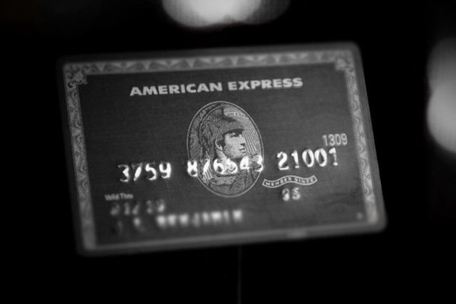 American Express - Kredi kartı şirketi.