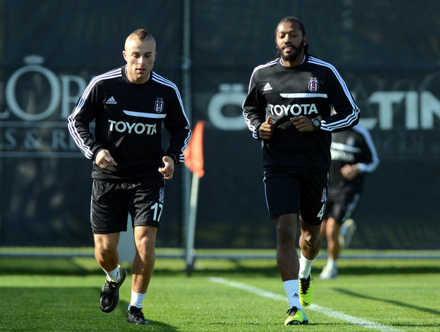 Gökhan Töre'nin gece yaşadığı olay sırasında aynı mekanda Fenerbahçeli ve Beşiktaşlı başka sporcular da bulunuyordu. İşte o isimler...