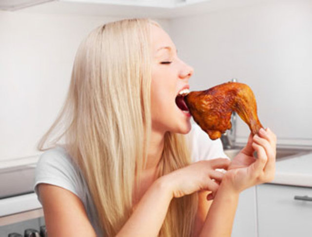 Kaliteli, organik hayvansal protein: Kırmızı et, sakatat, tavuk, soğuk su deniz mahsulleri(somon, istiridye gibi) yumurta sarısı, keçi sütü, eski peynir.
