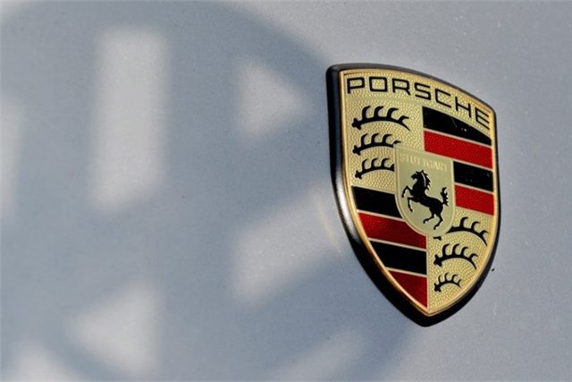 98- Porsche - Marka değeri 11,370 milyar dolar.