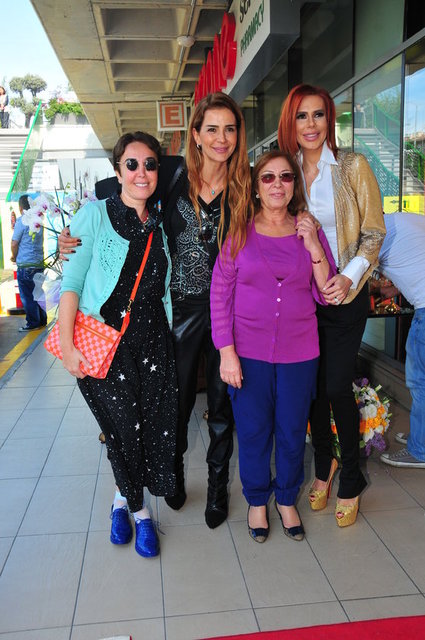 FUNDA, EMEL, MERYEM, HANDE ACAR