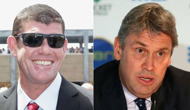 Bir paparazzinin görüntülediği kavgada yüzleri dağılan iki işadamını, Murdoch'un küçük oğlu Lachlan barıştırdı.