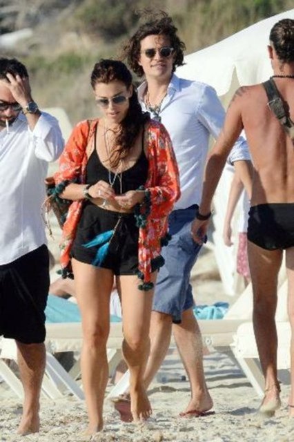 Justin Bieber, bu tartışmanın ardından Bloom'un eski eşi Miranda Kerr'ın bu fotoğrafını Instagram sayfasında paylaştı. Ancak bir süre sonra da sildi.