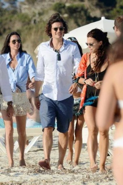 Miranda Kerr ile Justin Bieber'ın bir Victoria's Secret defilesinin kulisinde yakınlaştığı ileri sürülmüştü