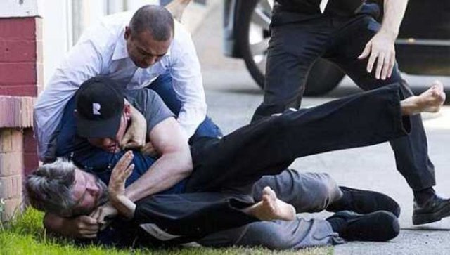 MİLYARDER BİRBİRİNE GİRDİ - Avustralyalı iki milyarder, kumarhane kralı James Packer ile medya patronu David Gyngell, model Miranda Kerr (31) yüzünden yumruk yumruğa kavga etti.