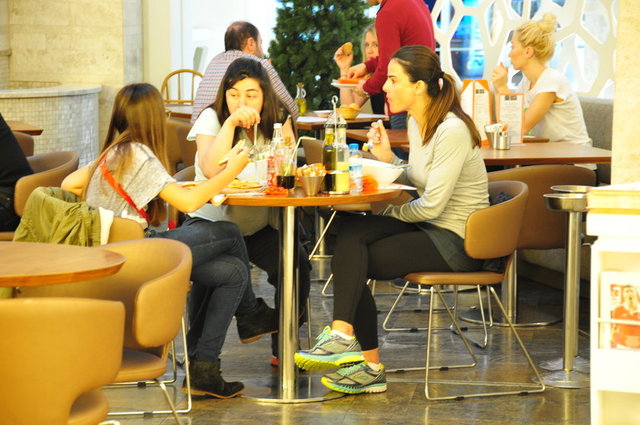 LAL ÖZYEĞİN, EDVINA SPONZA