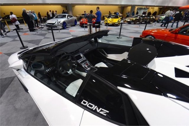 New York Modifiyeli Otomobil Fuarı