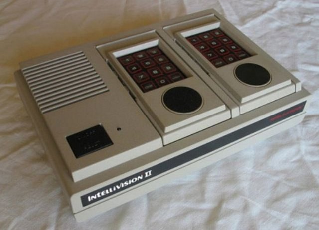 Mattel Intellivision II 1982